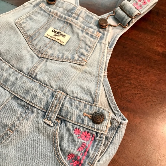 Girls OshKosh Shortalls - sz 18 mos. - Picture 3 of 7